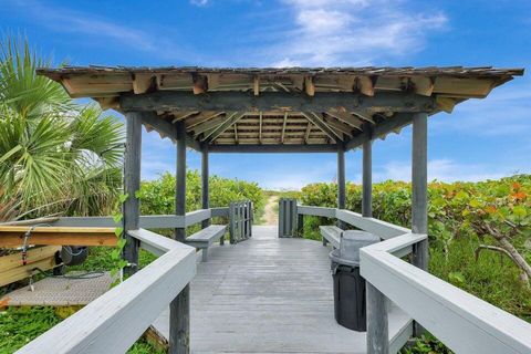 A home in Hutchinson Island