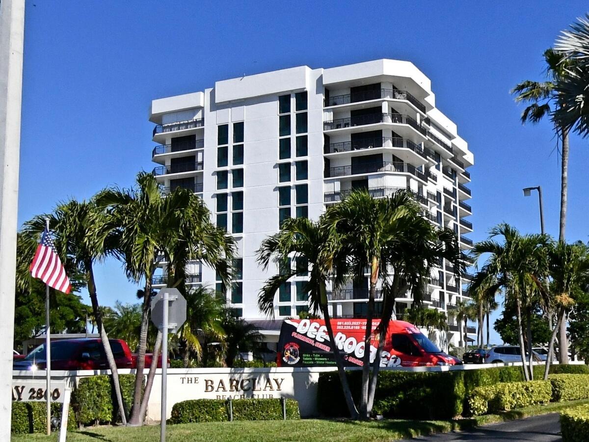 BARCLAY BEACH CLUB PHASE - Residential