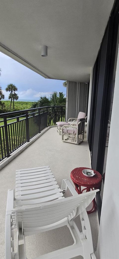 A home in Hutchinson Island