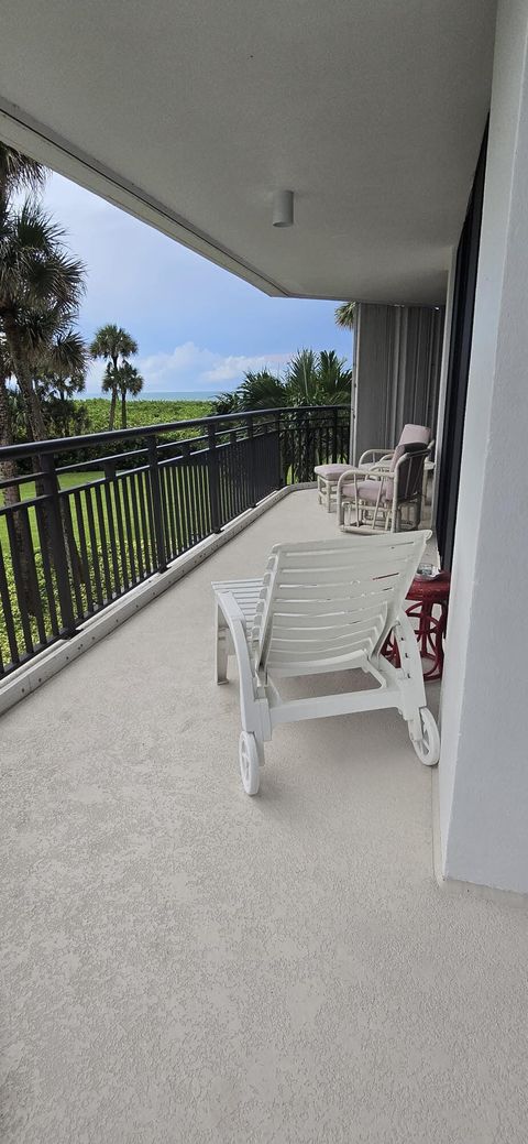 A home in Hutchinson Island