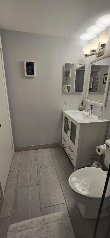 BARCLAY BEACH CLUB PHASE 1, A CONDOMINIUM - Residential