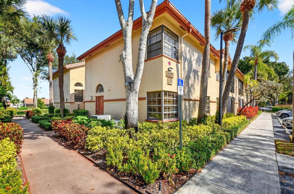 Photo of 5227 Europa Drive #F, Boynton Beach, FL 33437 (MLS # R11141024)