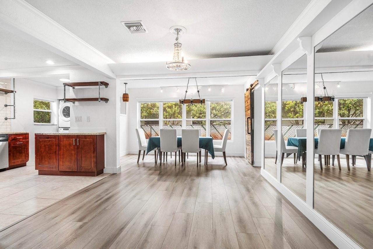 3250 SW 12th Ave