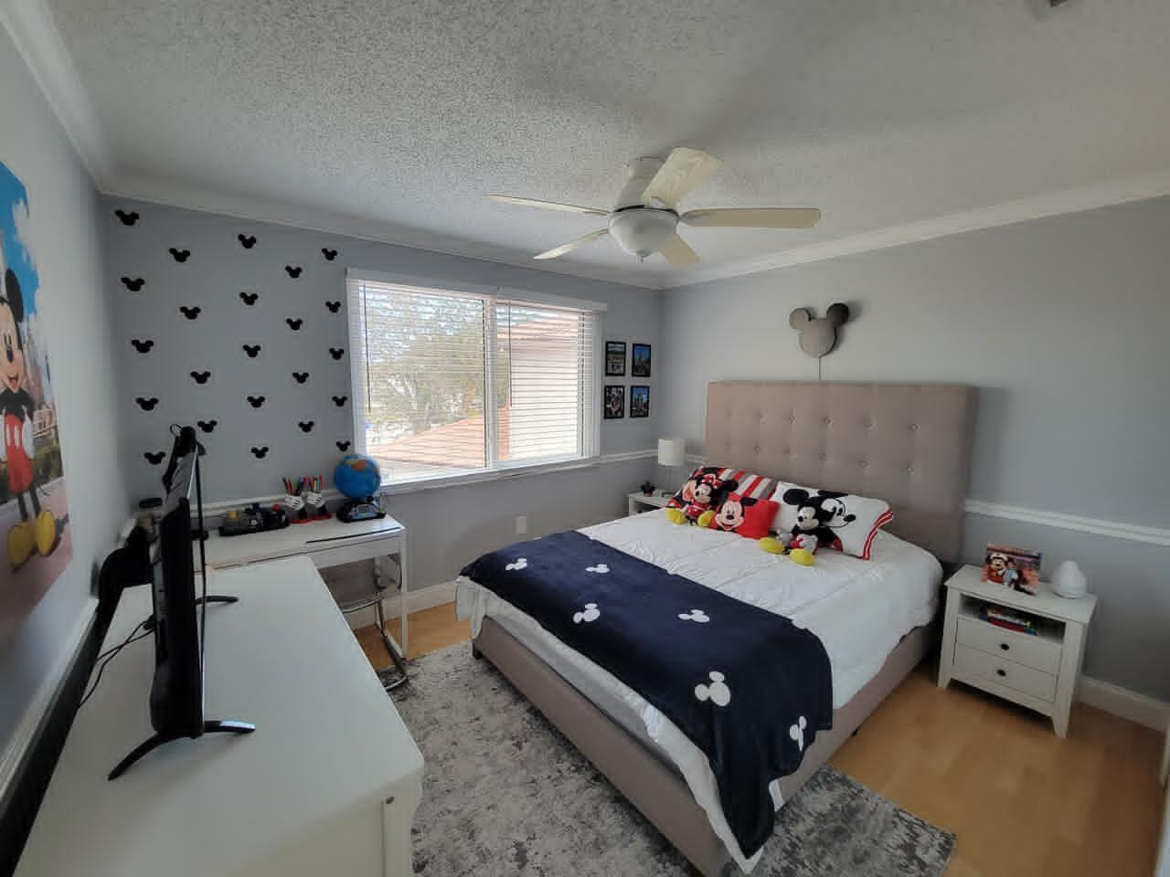 Holiday Spgs Village Sec - Residential