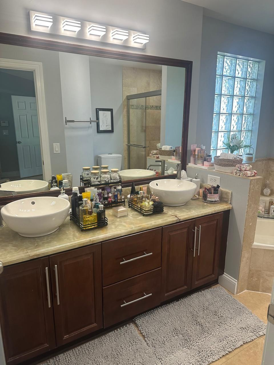 Holiday Spgs Village Sec - Residential