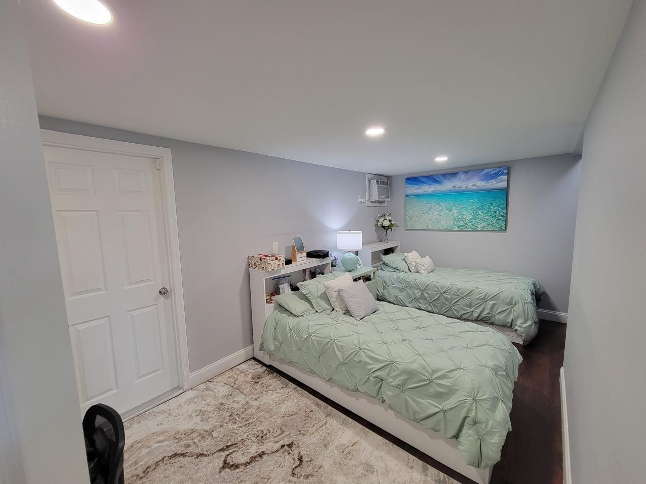 Holiday Spgs Village Sec - Residential