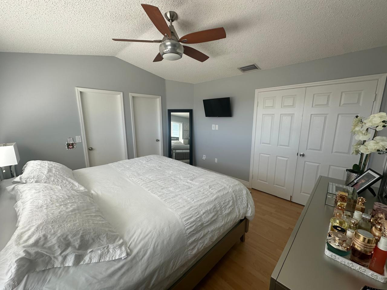 Holiday Spgs Village Sec - Residential