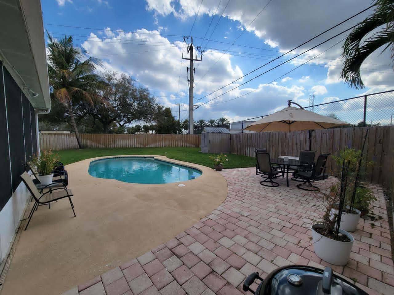 Holiday Spgs Village Sec - Residential