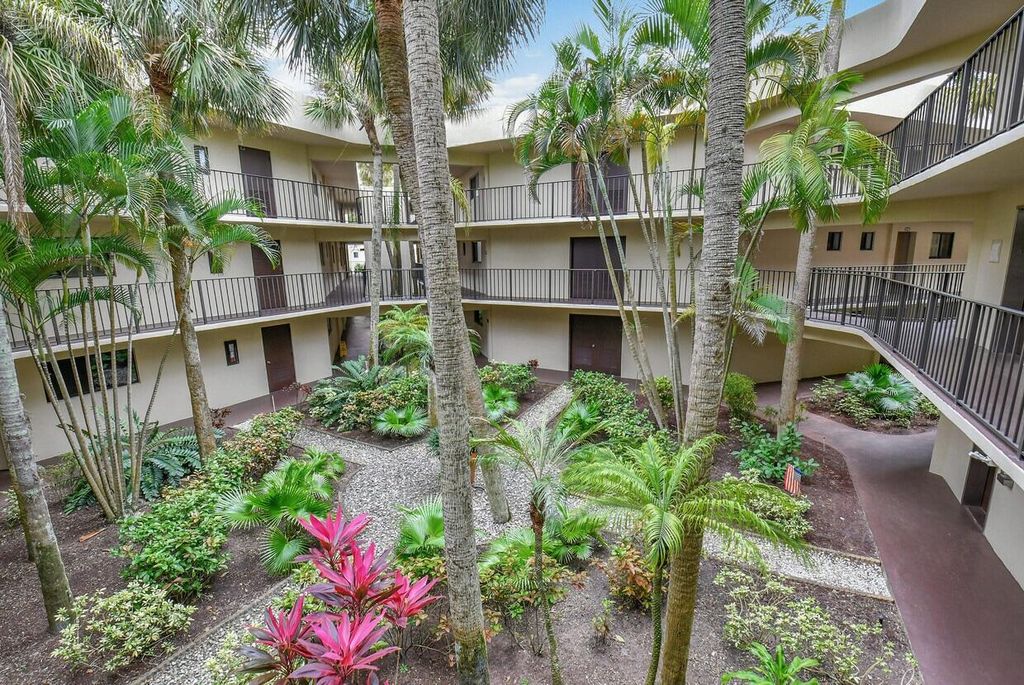 Photo of 5220 Las Verdes Circle Circle #223, Delray Beach, FL 33484 (MLS # R11168884)