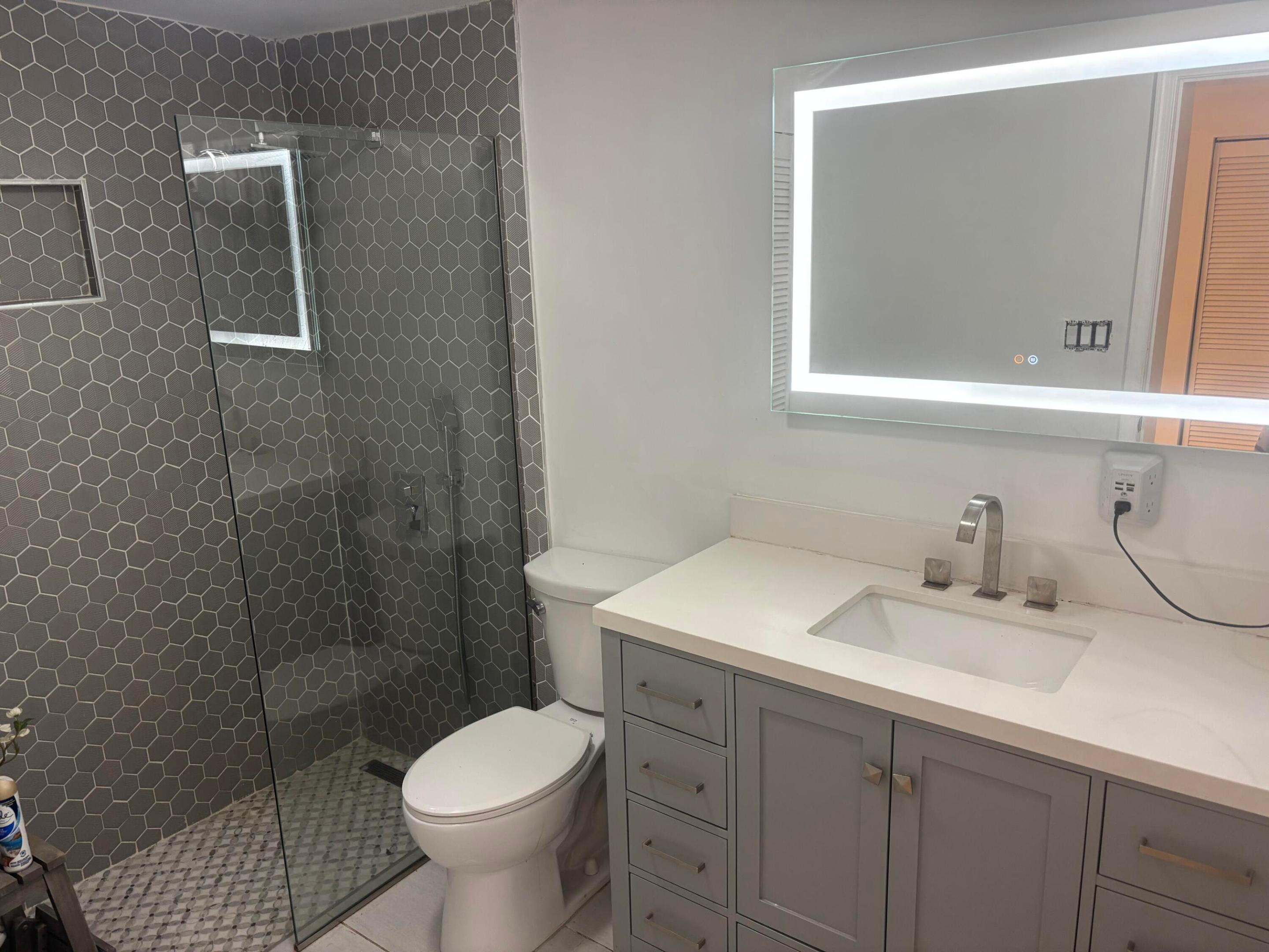 DIXIE GARDENS - Residential Lease