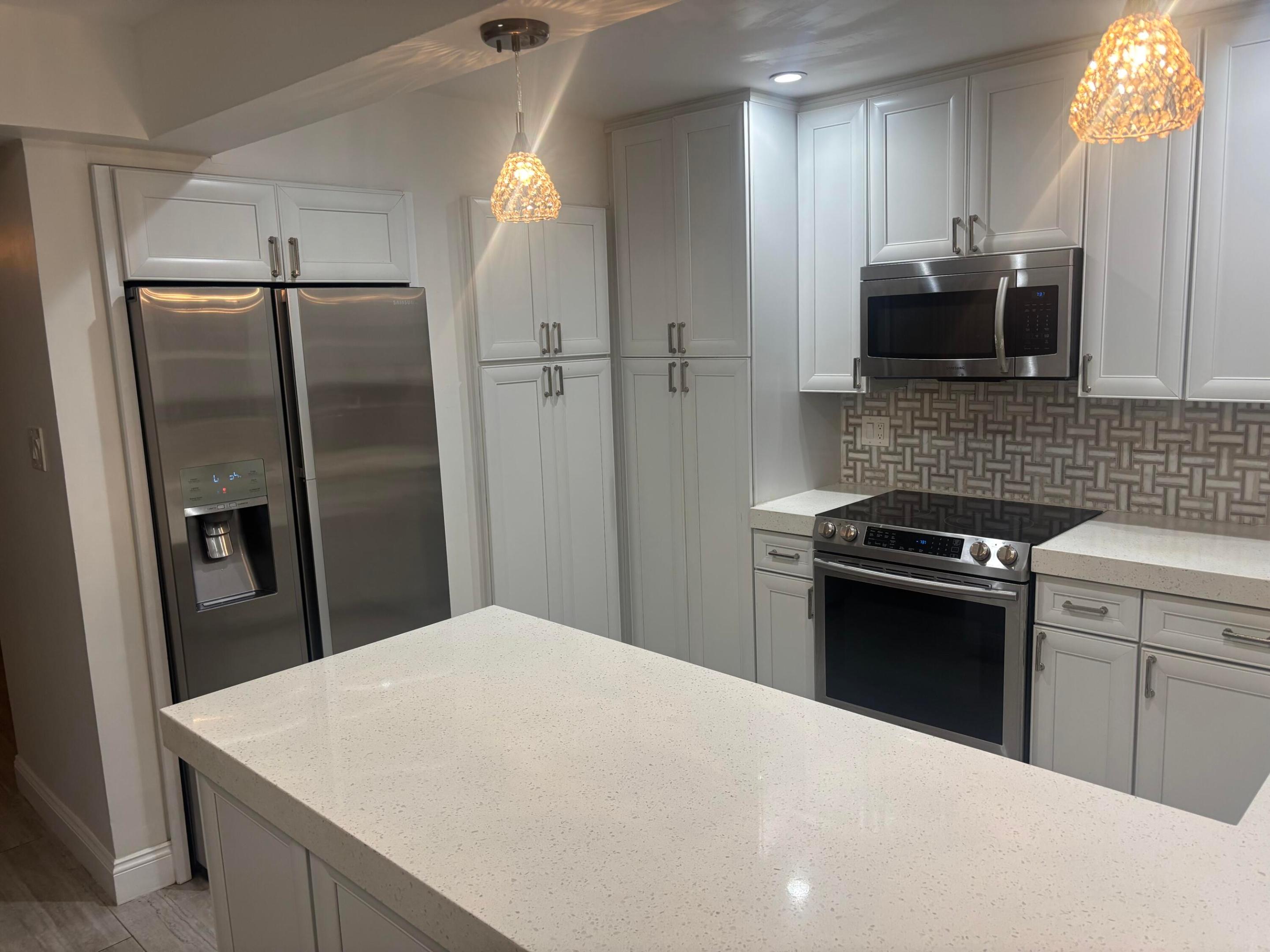 DIXIE GARDENS - Residential Lease