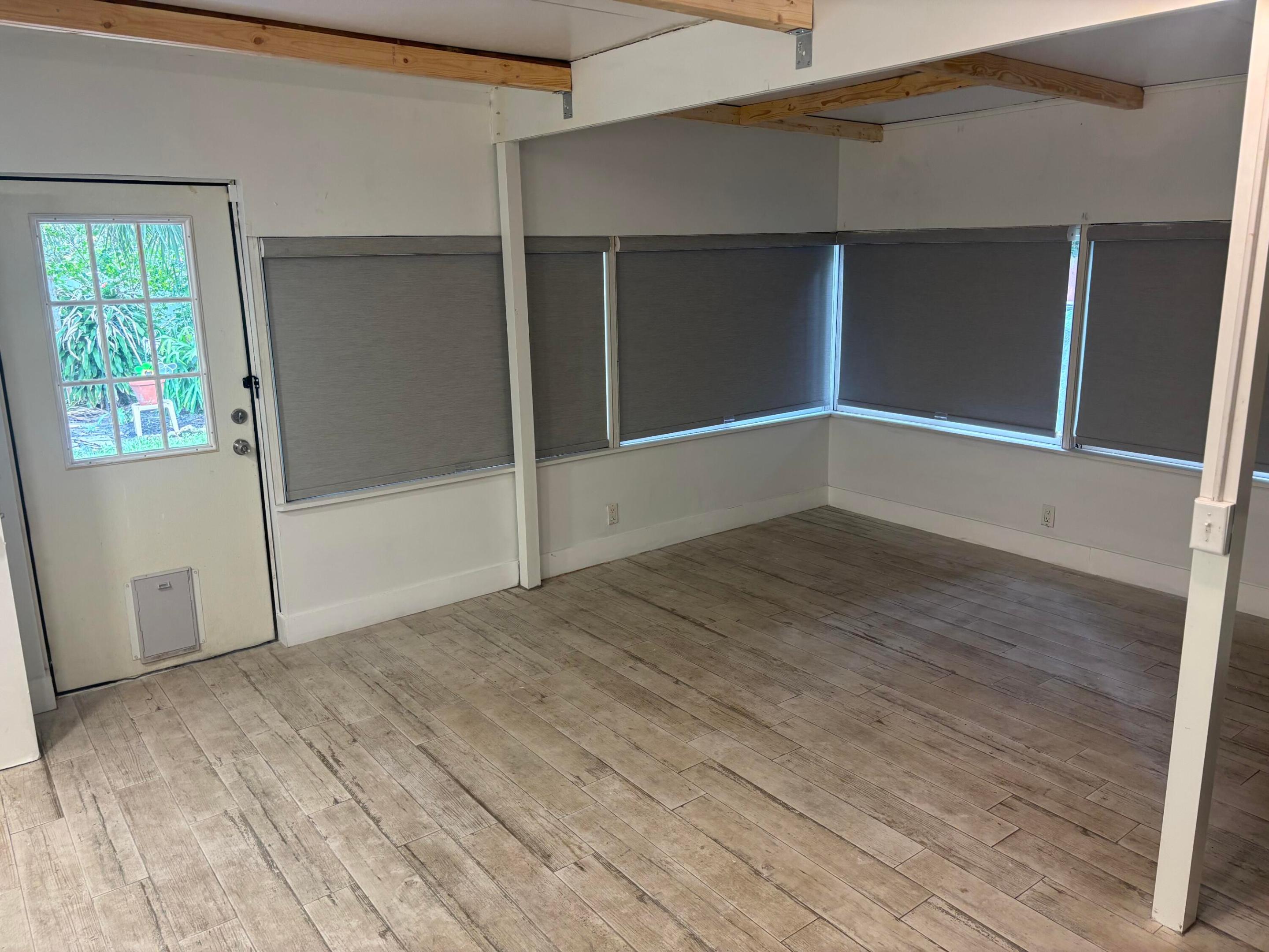 DIXIE GARDENS - Residential Lease