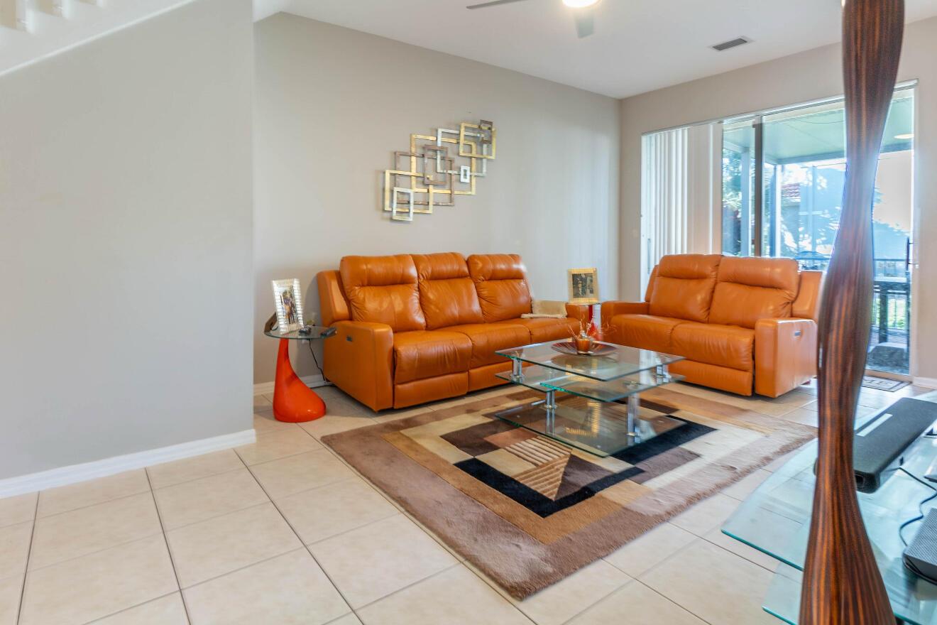 6130 Seminole Gardens Circle