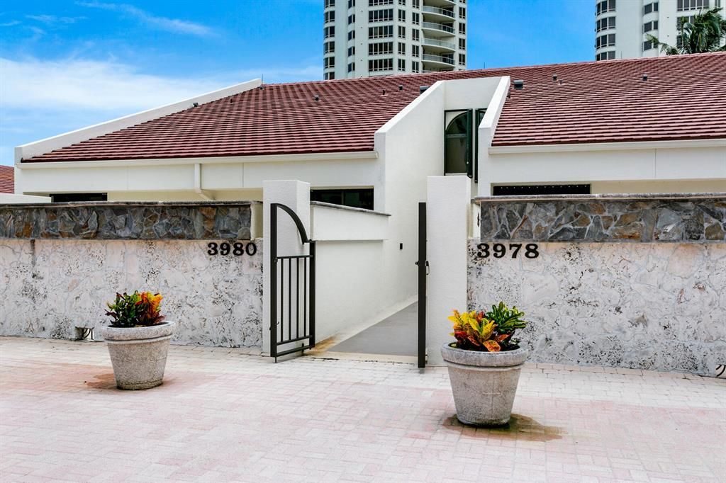 Photo of 3980 N Ocean Drive Dr #Ov1, Riviera Beach, FL 33404 (MLS # R10732747)