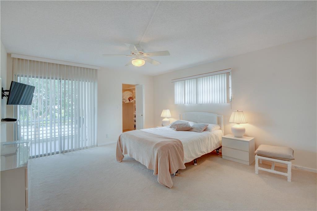 VICTORIA VILLAGE J CONDO - Residential