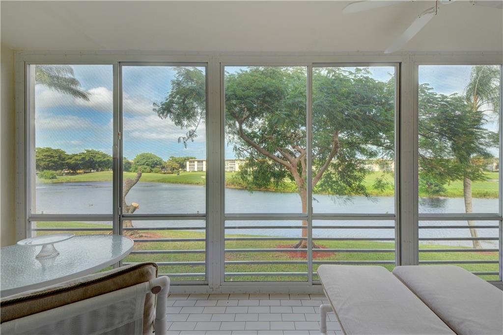 VICTORIA VILLAGE J CONDO - Residential