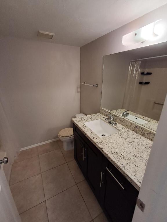 PALM BEACH TRACE CONDO - Residential