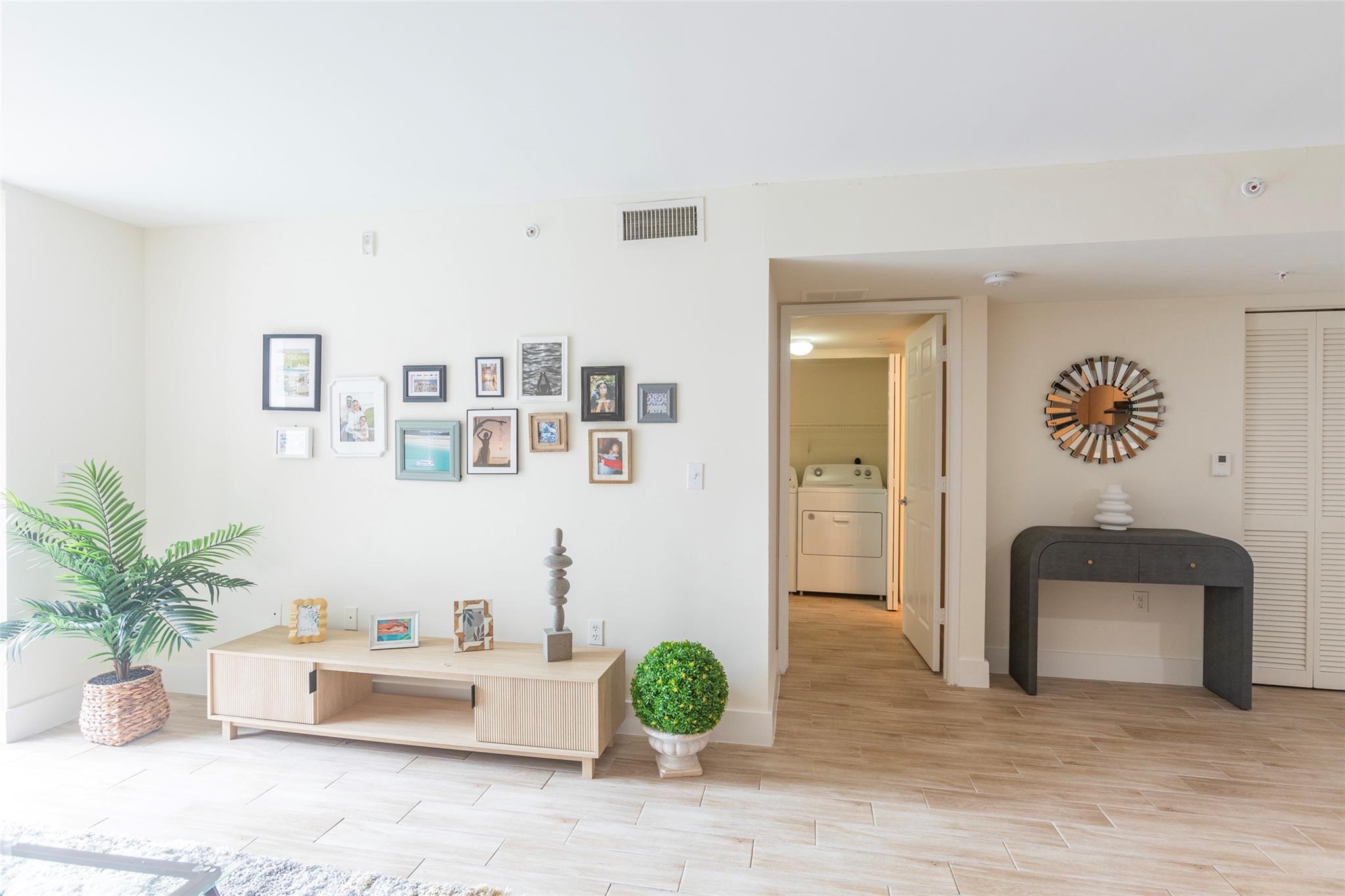 VVCC - Residential Lease