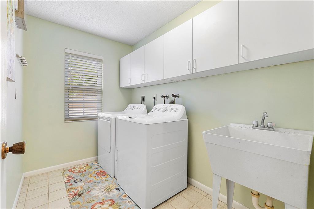 CYPRESS RUN - Residential