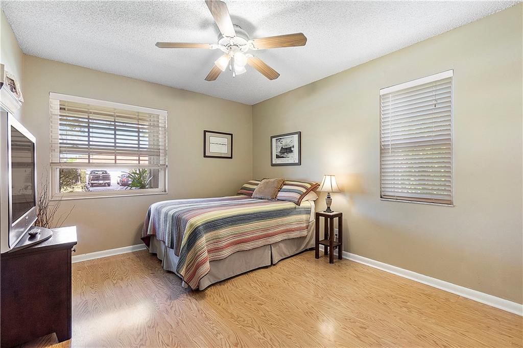 CYPRESS RUN - Residential