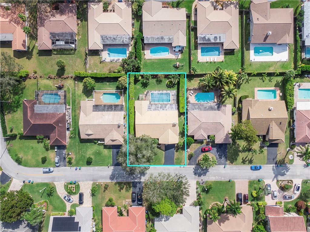 CYPRESS RUN - Residential