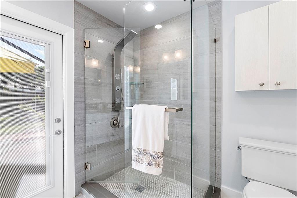 CYPRESS RUN - Residential