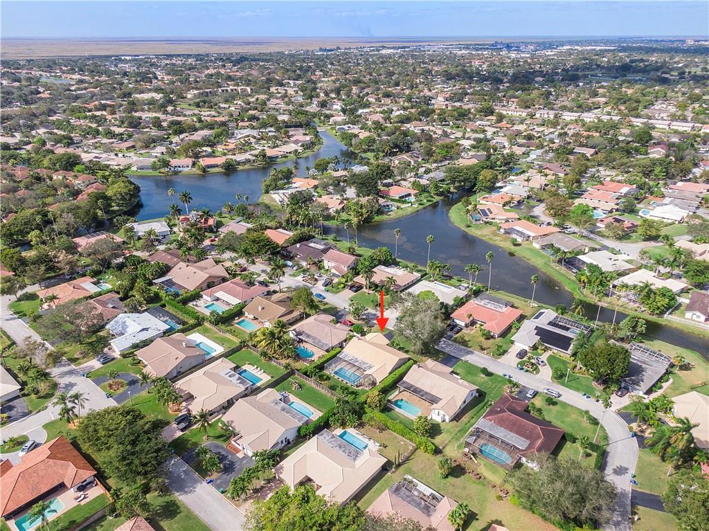 CYPRESS RUN - Residential