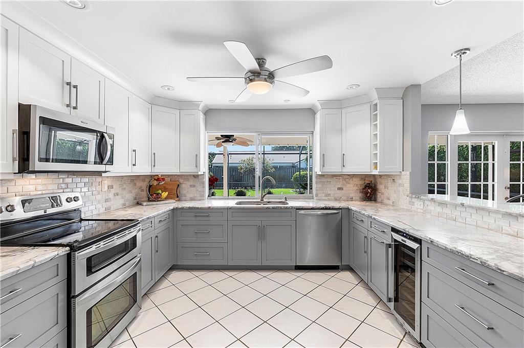 CYPRESS RUN - Residential