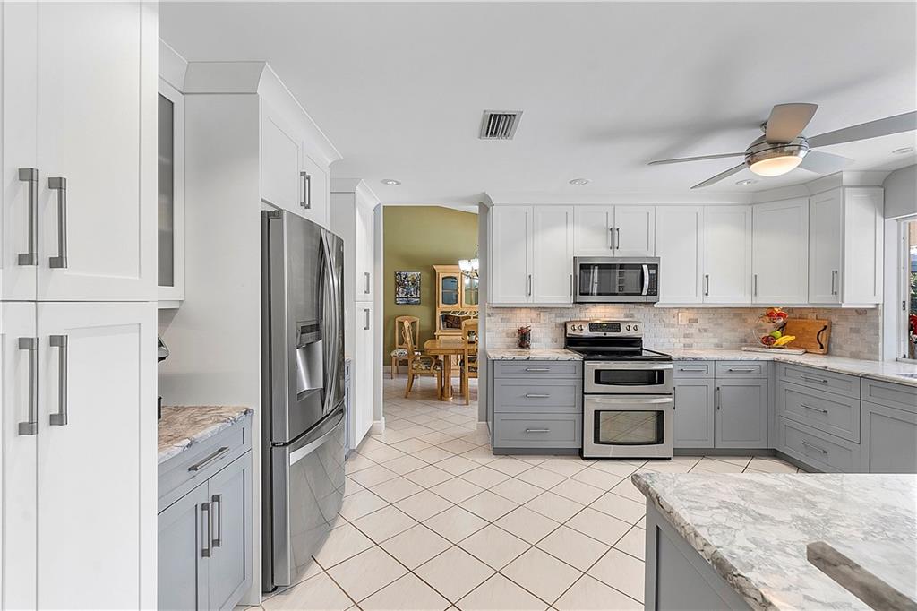 CYPRESS RUN - Residential