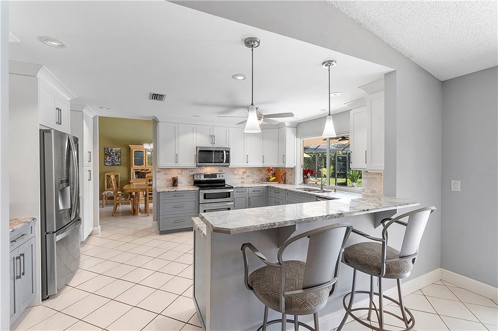 CYPRESS RUN - Residential