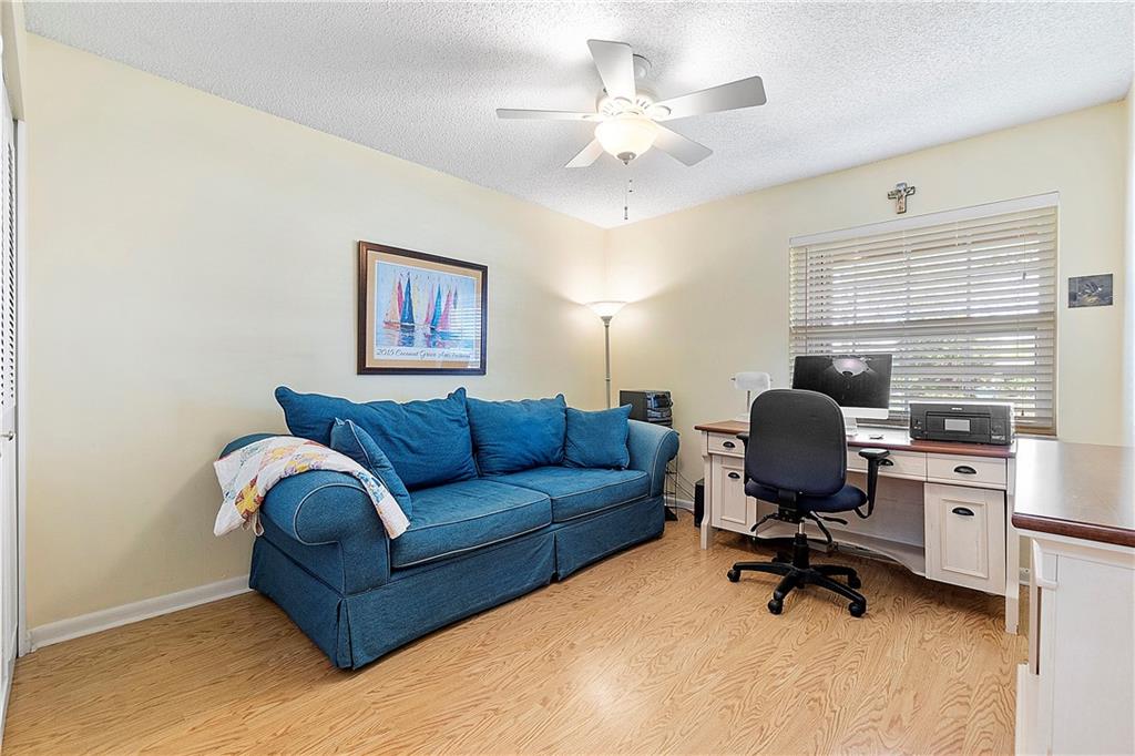 CYPRESS RUN - Residential