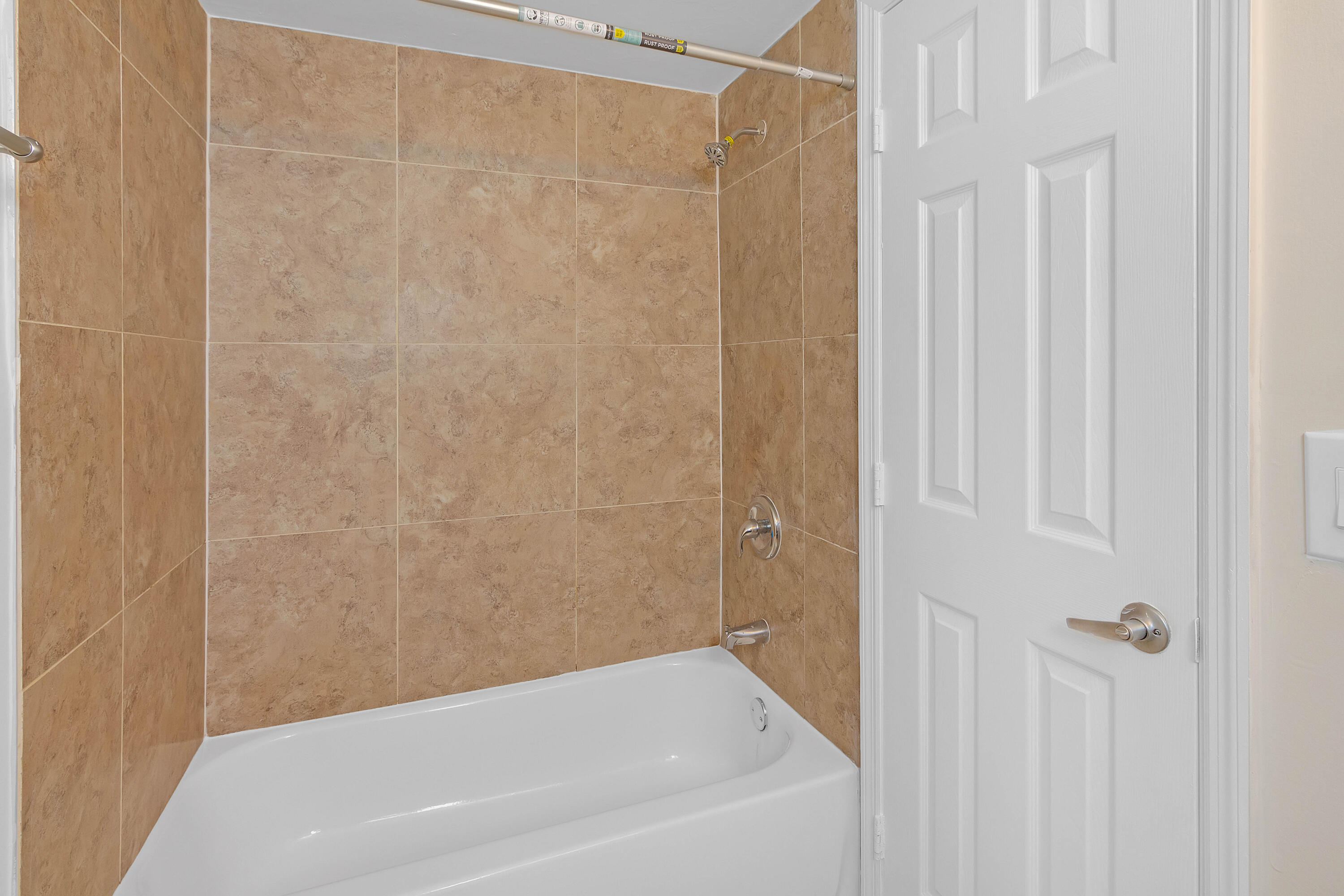 VILLA RICA - Residential Lease