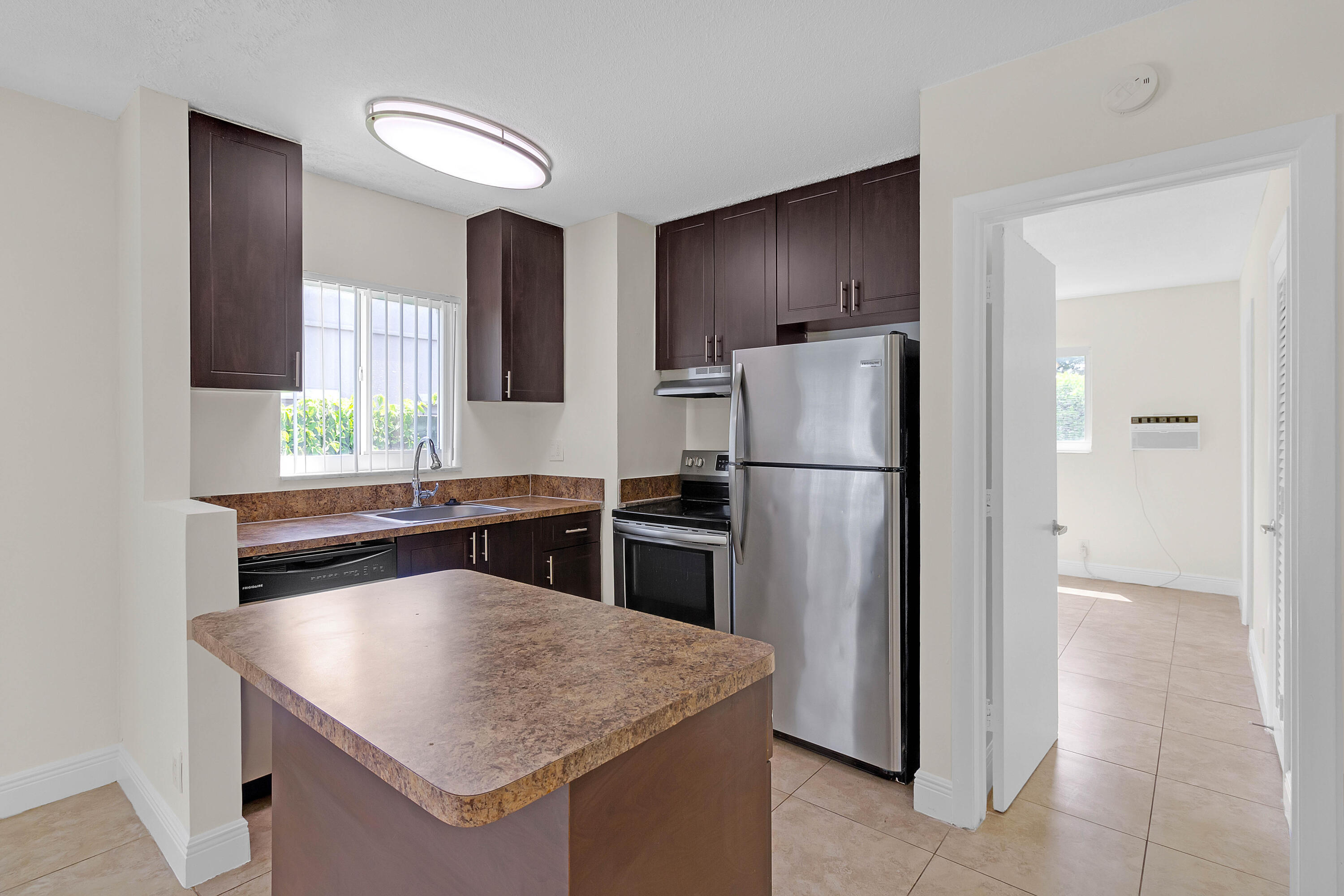 VILLA RICA - Residential Lease