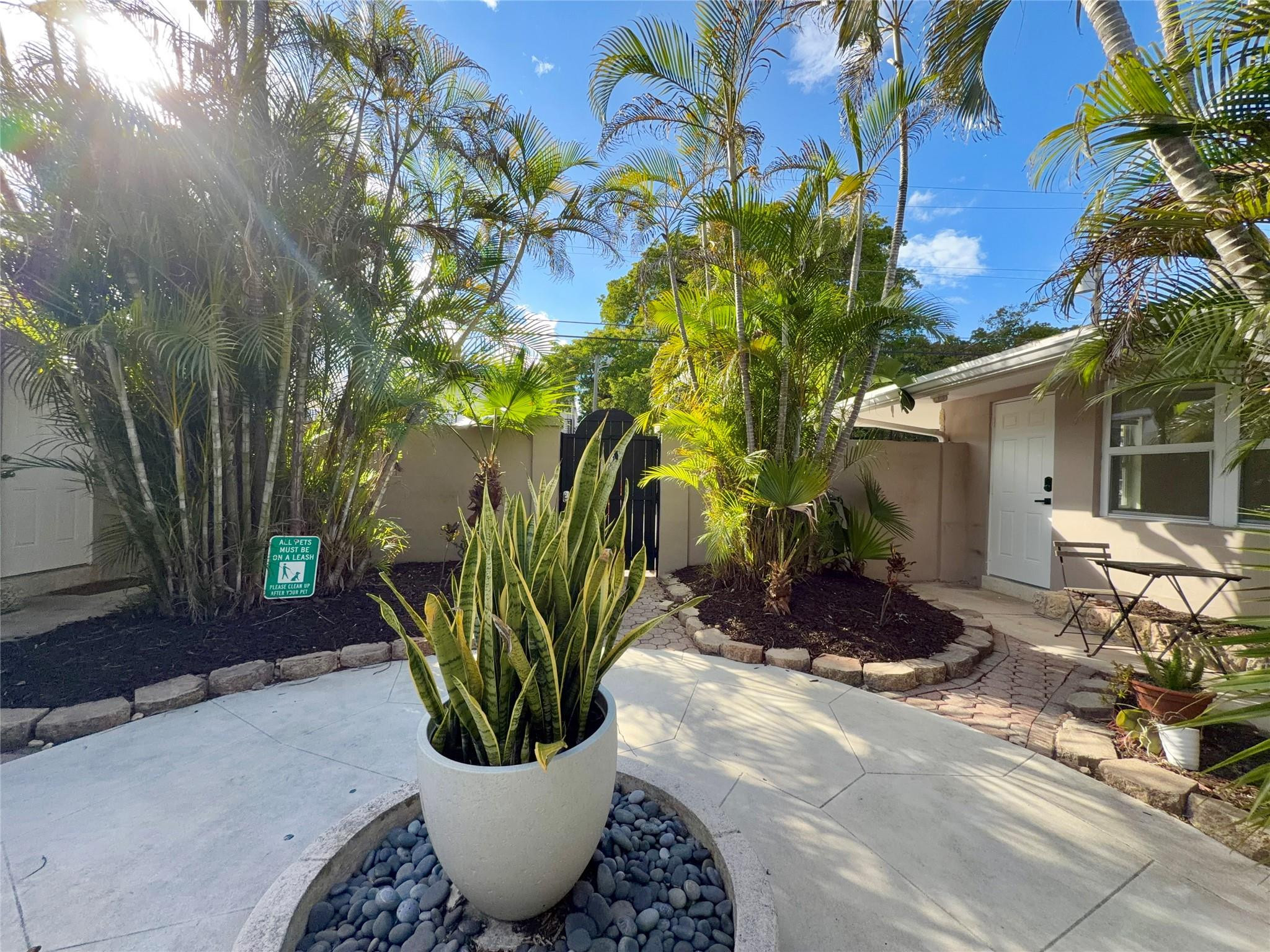 924 NE 17th Terrace 10