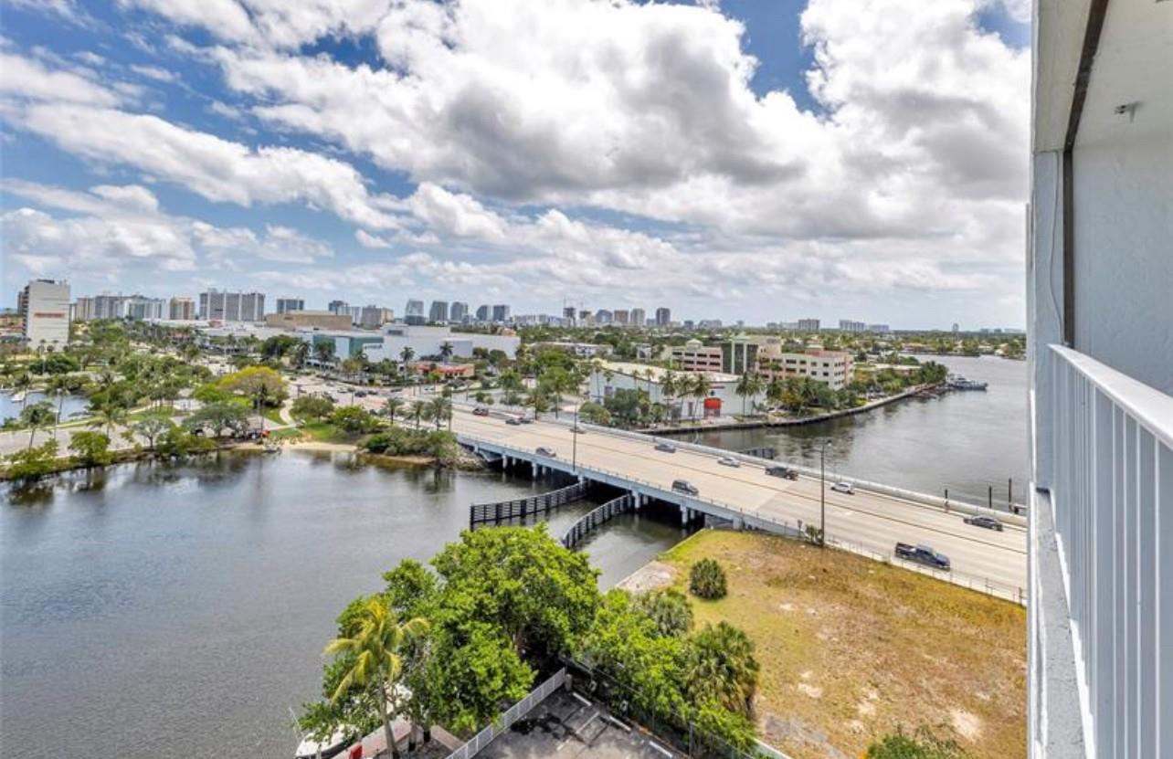 EAST POINT TOWERS CONDO - Residential Lease