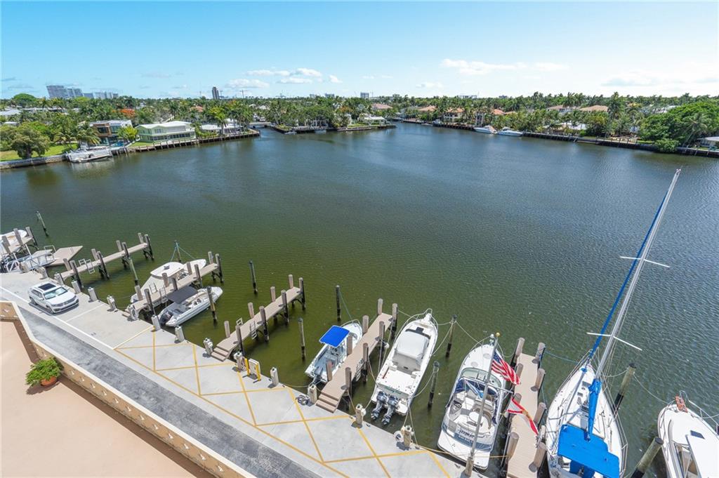 The Four Seasons Condo - Residential