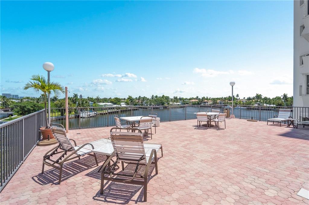 The Four Seasons Condo - Residential