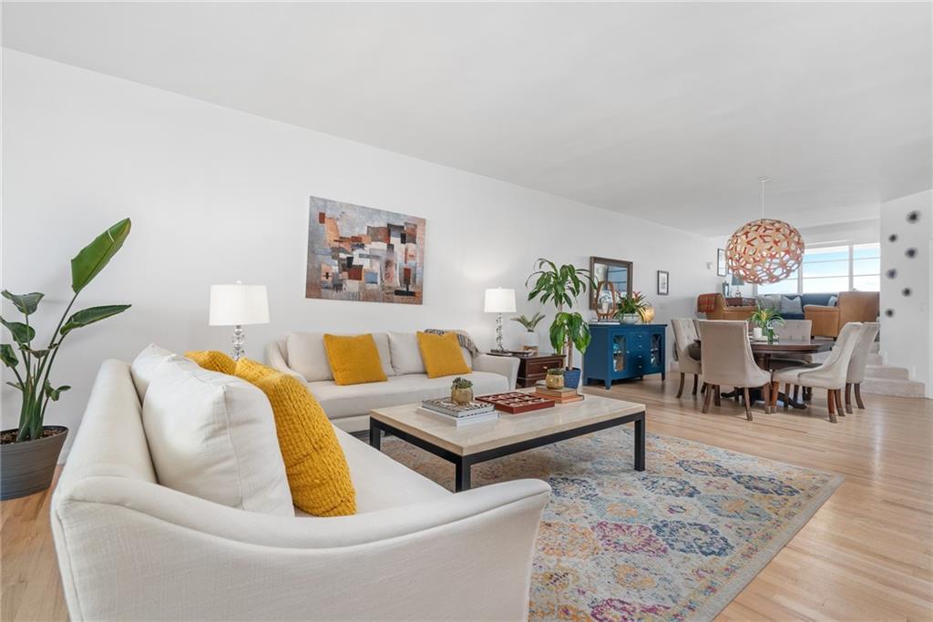 The Four Seasons Condo - Residential