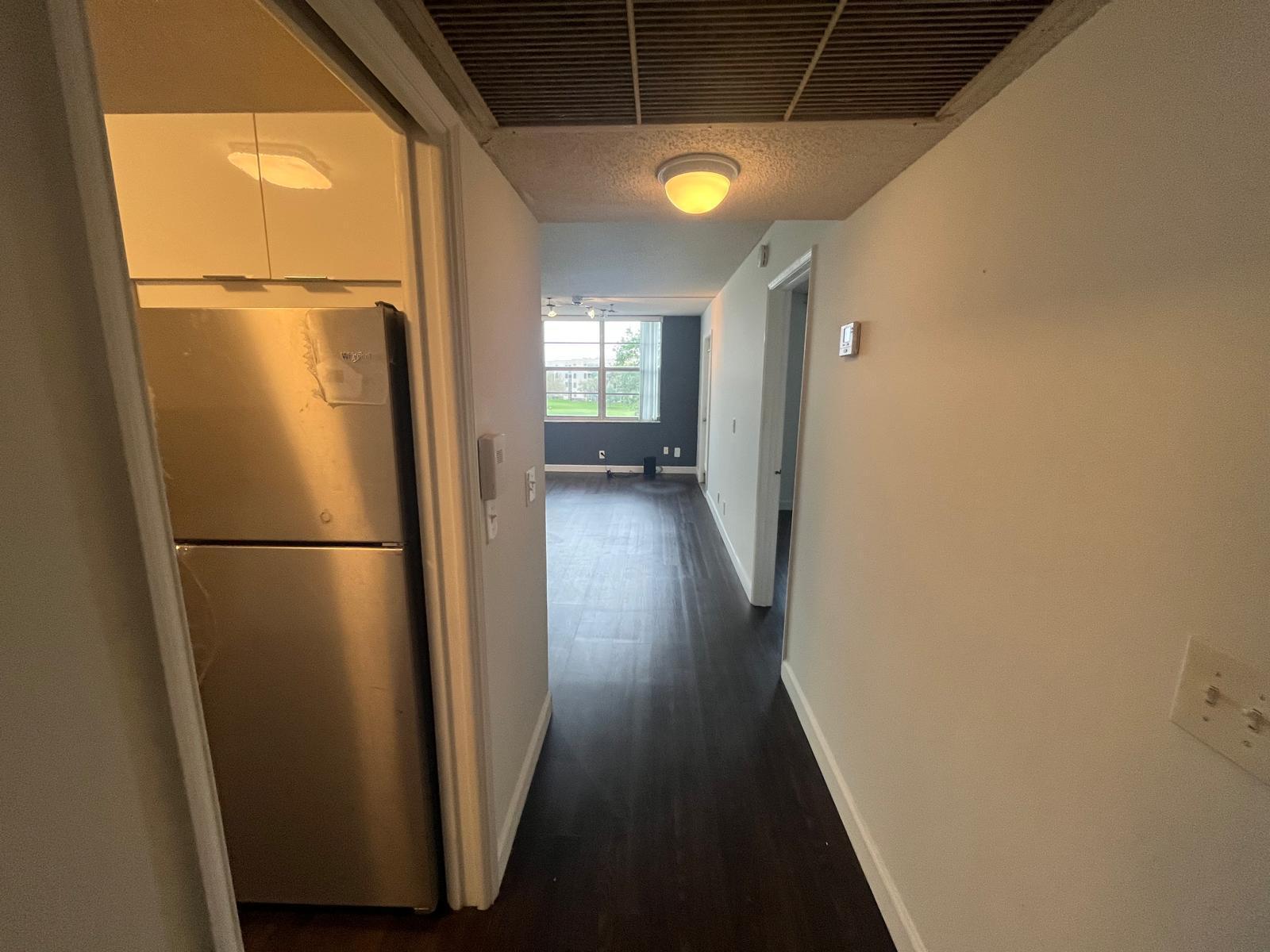 LIVE OAK CONDO ELEVEN - Residential Lease
