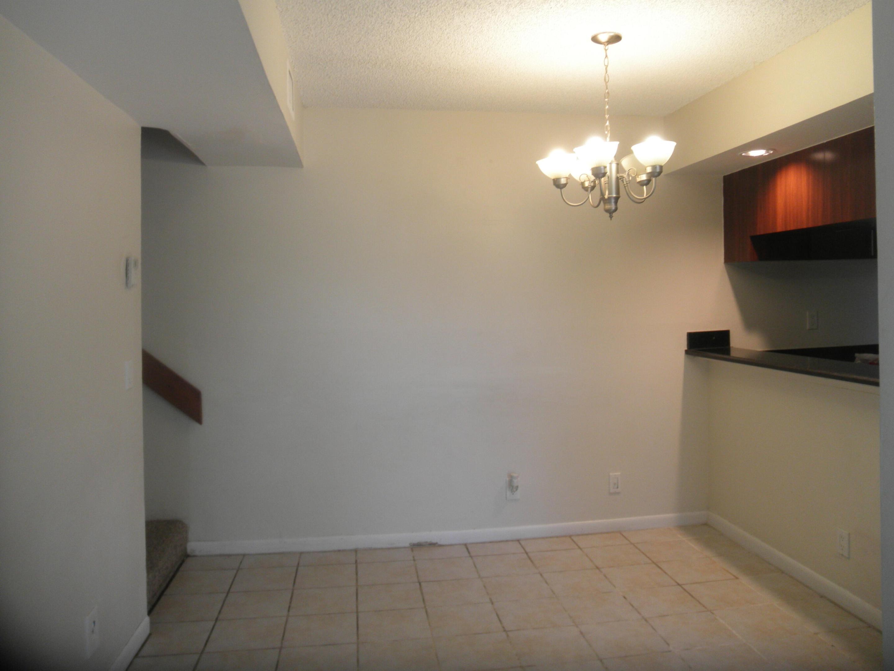 SOMERSET - Residential
