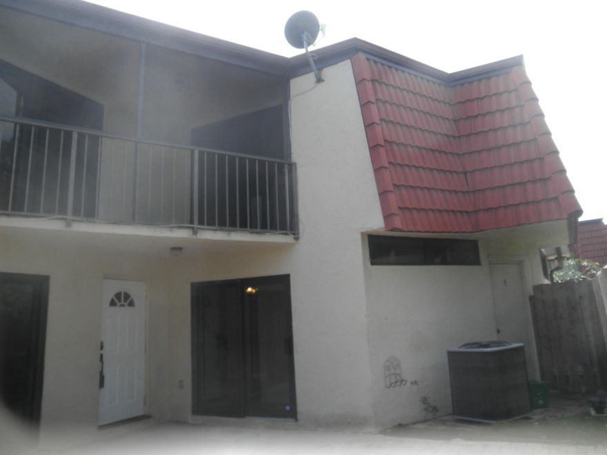 2 BD 2 .1 BATH , ACROSS FROM COMMUNITY POOL, PRIVATE FENCED COURTYARD, WALKING DISTANCE TO ELEMENTARY, CLOSE TO SHOPPING CENTERS, AIRPORT, AND PUBLIC TRANSPORTATION,