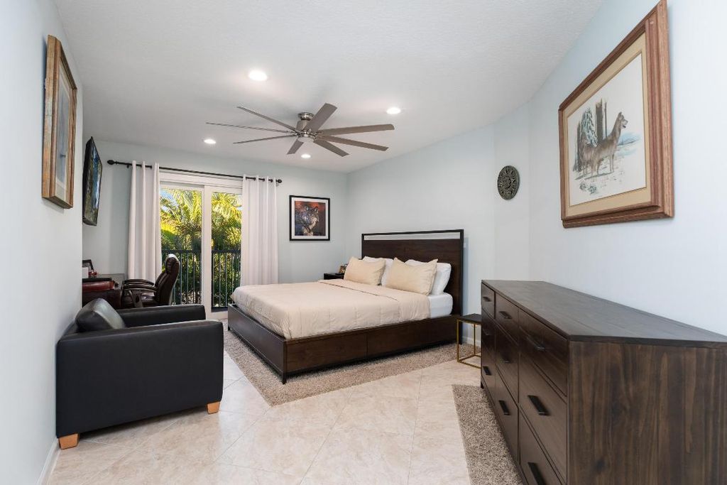 Photo of 961 S Ocean Drive #302, Deerfield Beach, FL 33441 (MLS # R11147686)