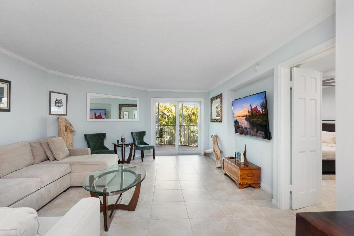 LEMANS CONDOMINIUM - Residential Lease