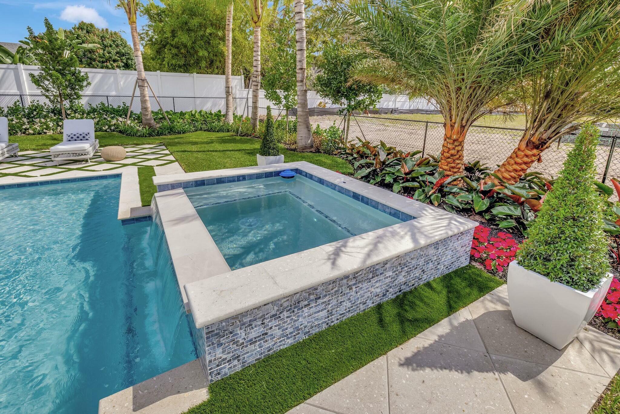 Grace's Manor - Residential