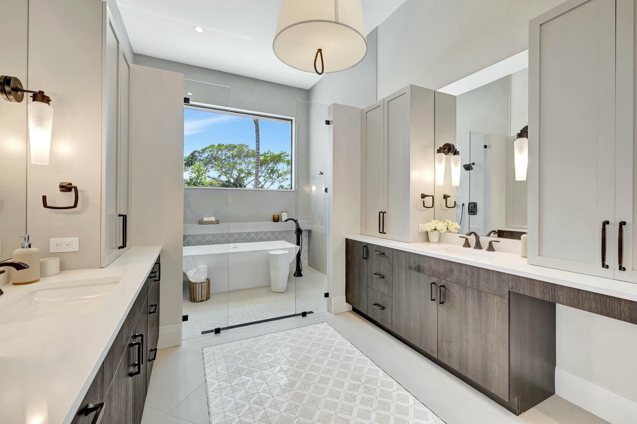 Grace's Manor - Residential