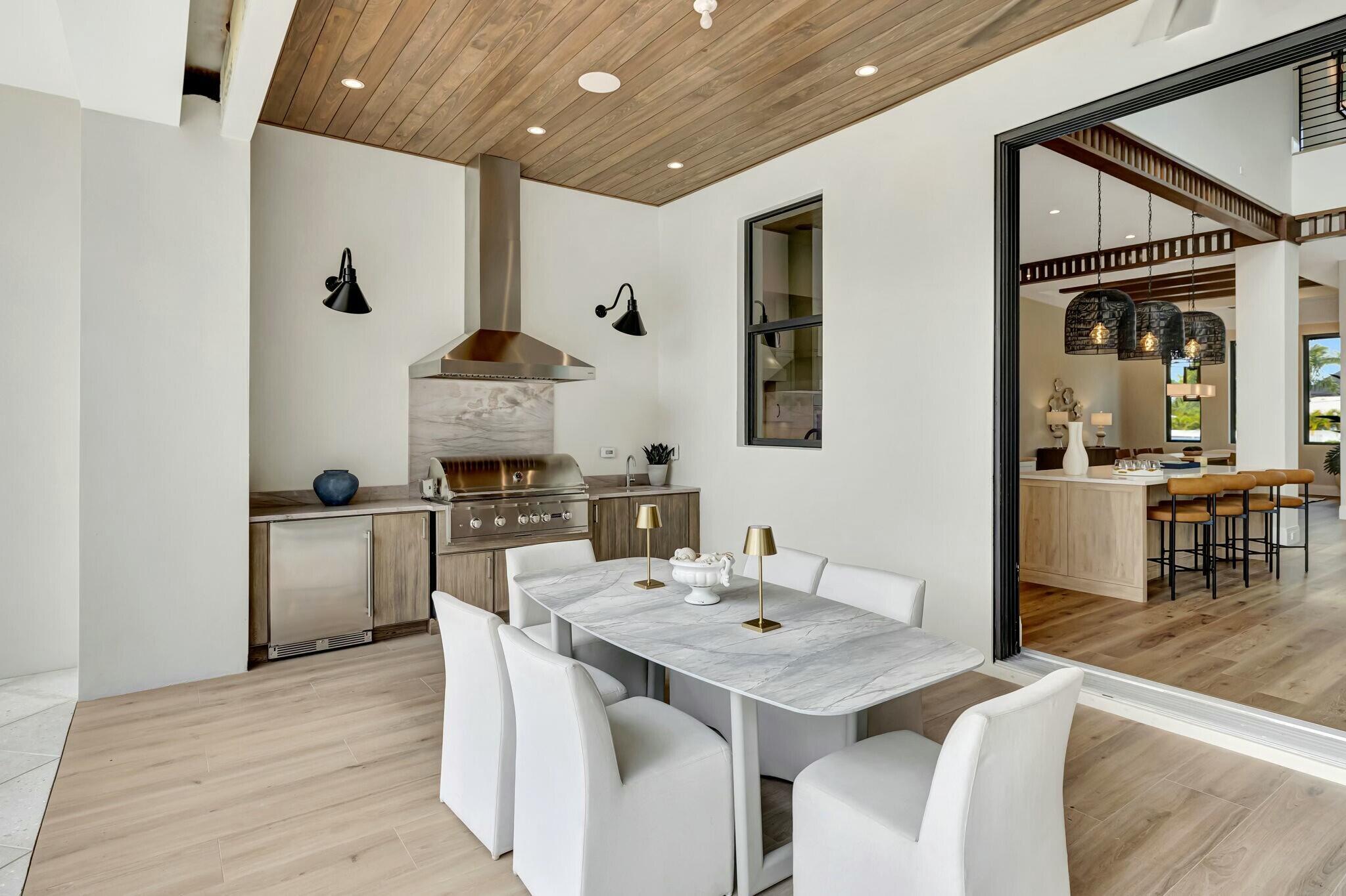 Grace's Manor - Residential