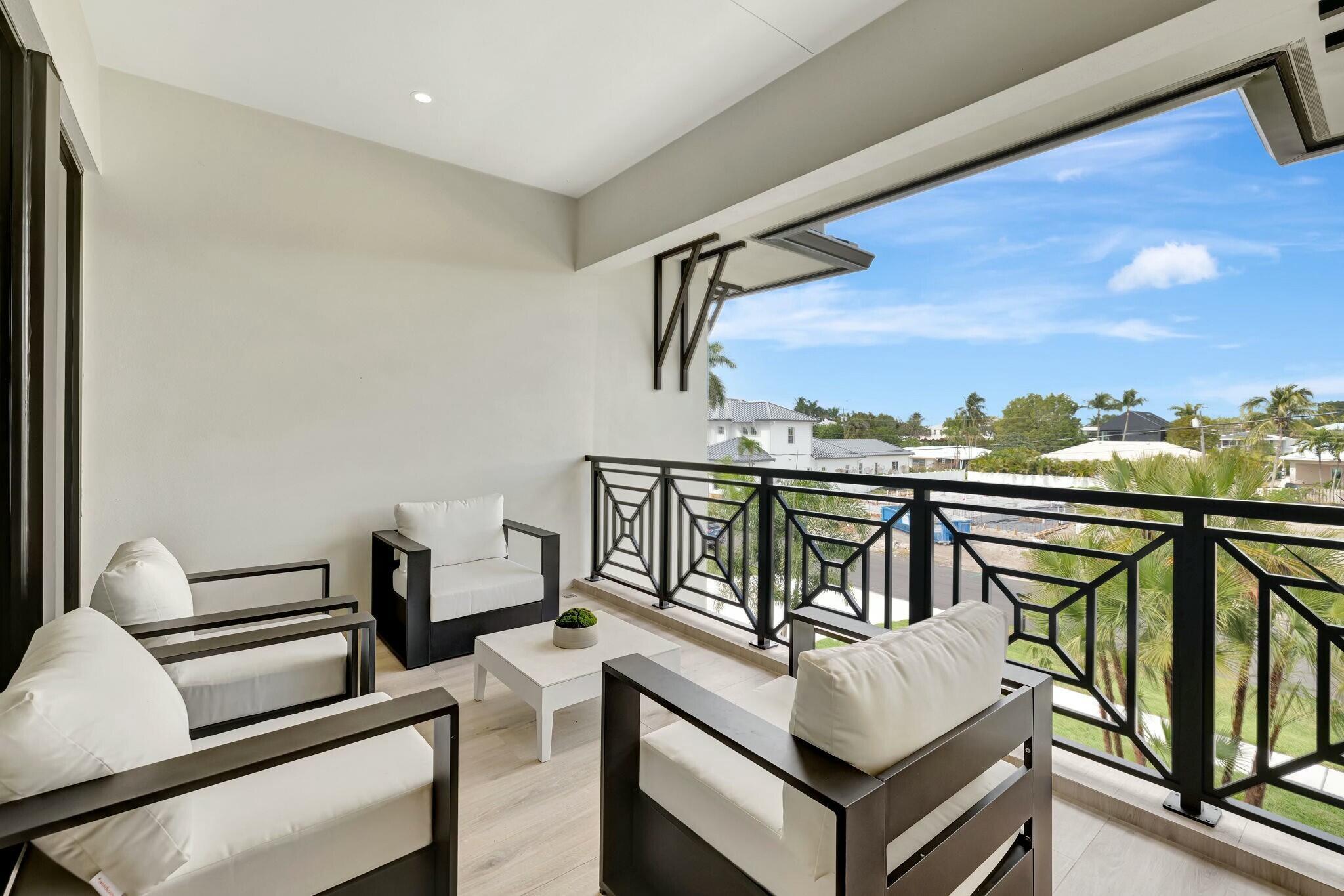 Grace's Manor - Residential