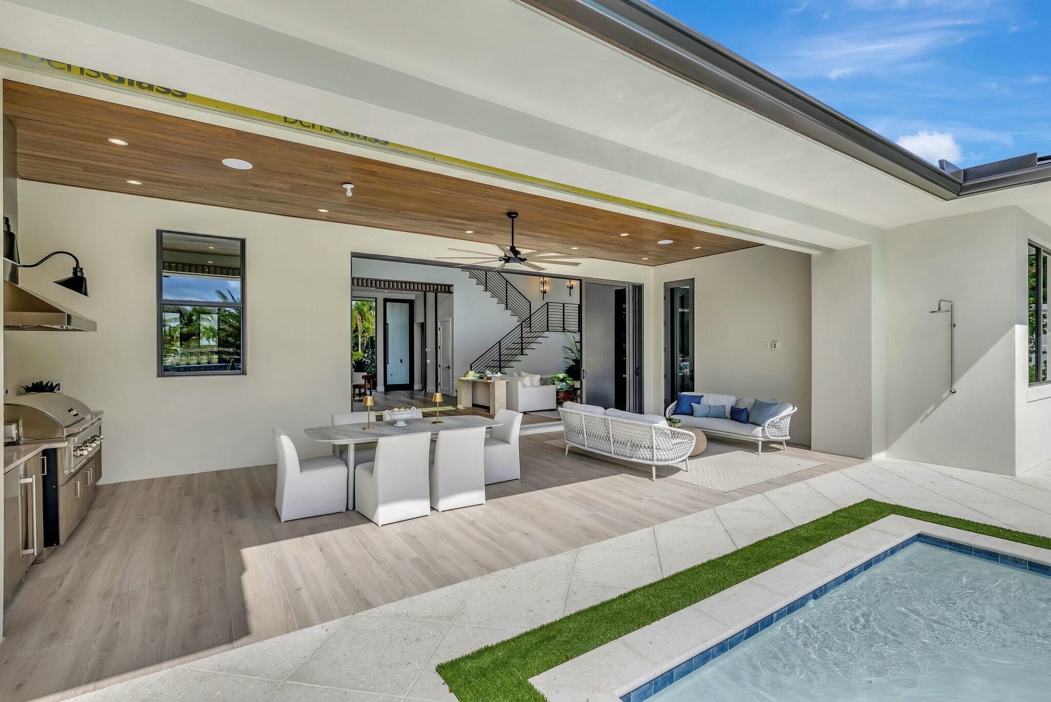 Grace's Manor - Residential