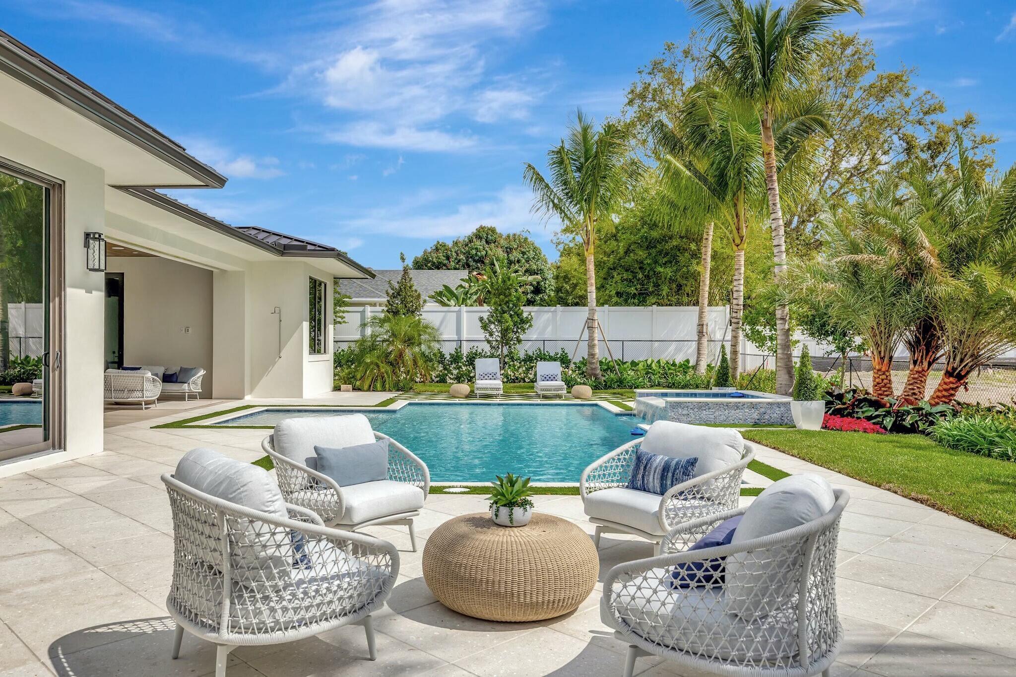 Grace's Manor - Residential