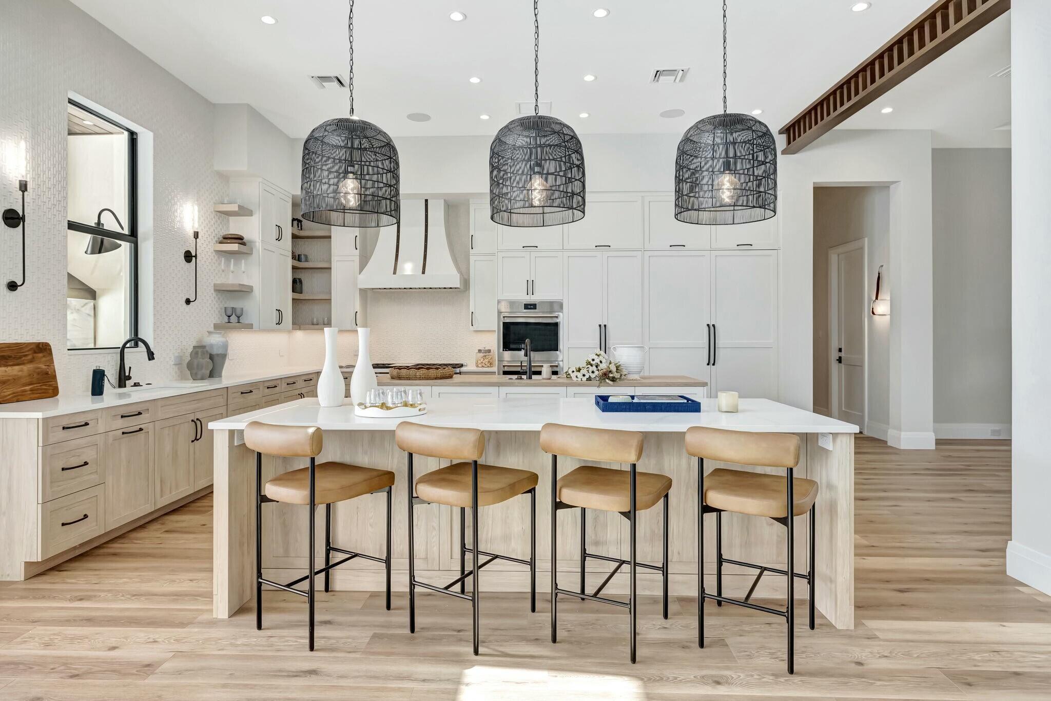 Grace's Manor - Residential